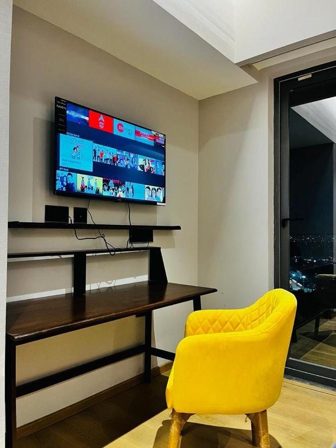 גאזיאבאד Luxe Apartment By Hey Studio'S מראה חיצוני תמונה